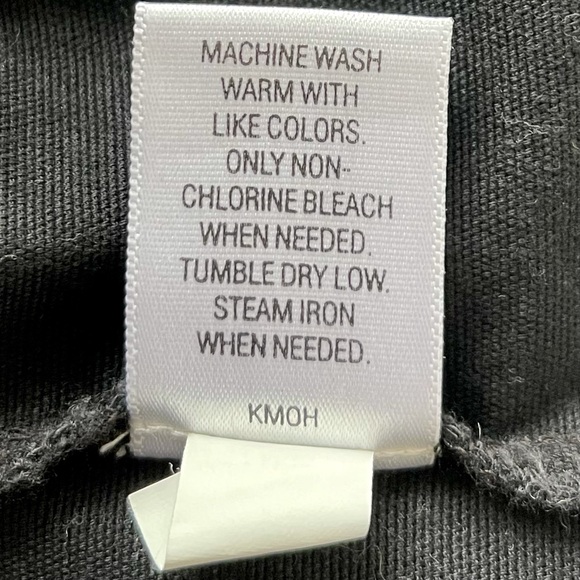 SO Black Jacket w/Contrast Stitching, Wt. Buttons & Flower Fabric Liner L (J) - Picture 6 of 10